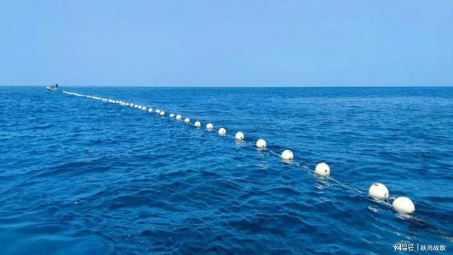 菲船在黄岩岛惊心动魄的执法经历j9国际站中国海警孤胆一人跳上(图4)