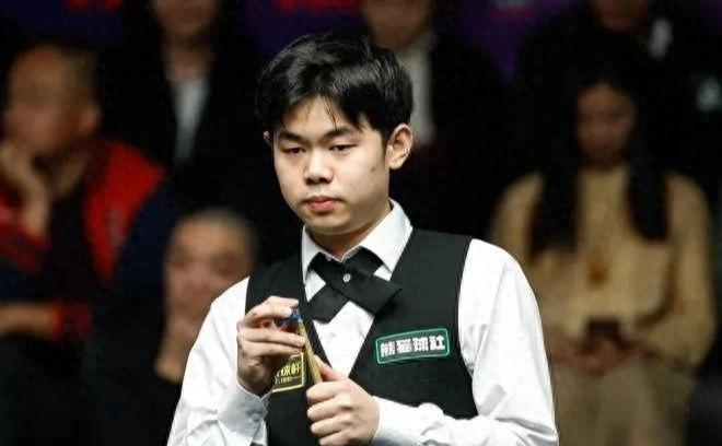 6输给霍金斯肖国栋意外落败决赛悬念揭晓！九游会真人游戏第一品牌震惊！袁思俊2-(图2)